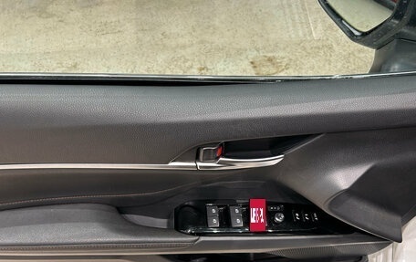 Toyota Camry, 2018 год, 2 149 000 рублей, 14 фотография