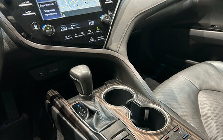 Toyota Camry, 2018 год, 2 149 000 рублей, 18 фотография