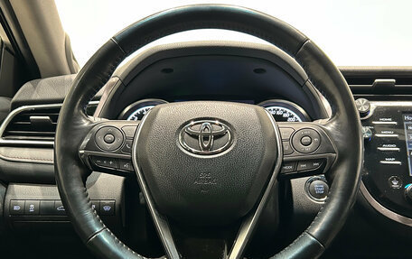 Toyota Camry, 2018 год, 2 149 000 рублей, 19 фотография