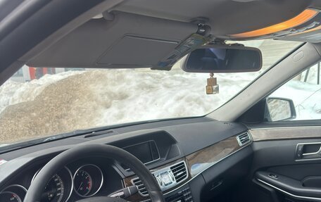 Mercedes-Benz E-Класс, 2014 год, 1 650 000 рублей, 4 фотография