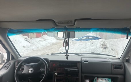 Volkswagen Caravelle T4, 2001 год, 980 000 рублей, 9 фотография