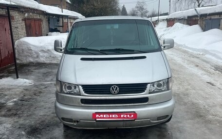 Volkswagen Caravelle T4, 2001 год, 980 000 рублей, 3 фотография