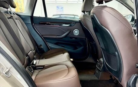 BMW X1, 2022 год, 2 300 000 рублей, 11 фотография