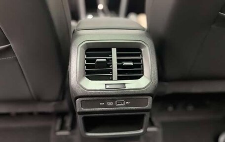 Volkswagen Tharu, 2023 год, 2 100 000 рублей, 22 фотография