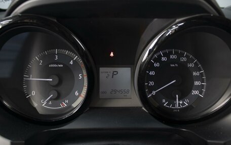 Toyota Land Cruiser Prado 150 рестайлинг 2, 2010 год, 2 586 000 рублей, 14 фотография