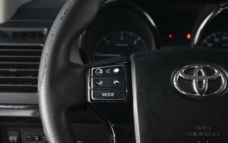 Toyota Land Cruiser Prado 150 рестайлинг 2, 2010 год, 2 586 000 рублей, 12 фотография