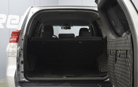 Toyota Land Cruiser Prado 150 рестайлинг 2, 2010 год, 2 586 000 рублей, 21 фотография