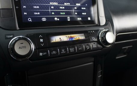 Toyota Land Cruiser Prado 150 рестайлинг 2, 2010 год, 2 586 000 рублей, 18 фотография