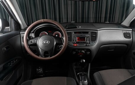 KIA Rio II, 2011 год, 779 000 рублей, 6 фотография