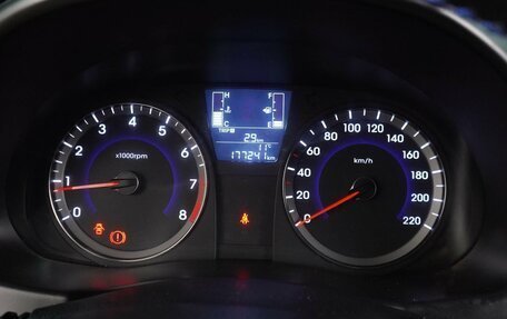 Hyundai Solaris II рестайлинг, 2016 год, 849 000 рублей, 16 фотография