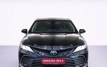 Toyota Camry, 2021 год, 3 600 000 рублей, 2 фотография