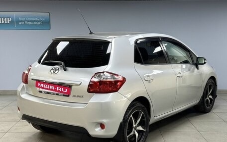 Toyota Auris II, 2011 год, 899 000 рублей, 7 фотография