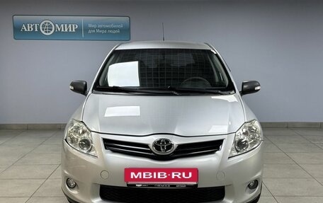 Toyota Auris II, 2011 год, 899 000 рублей, 2 фотография