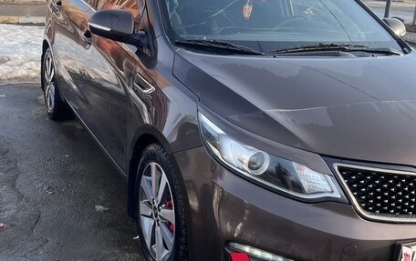 KIA Rio III рестайлинг, 2017 год, 1 420 000 рублей, 2 фотография