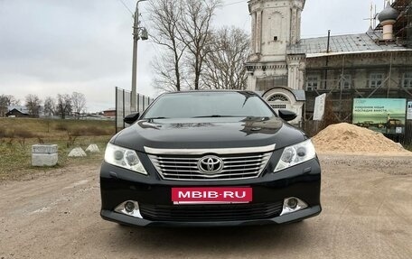 Toyota Camry, 2014 год, 1 650 000 рублей, 15 фотография