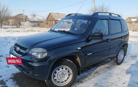 Chevrolet Niva I рестайлинг, 2012 год, 400 000 рублей, 2 фотография