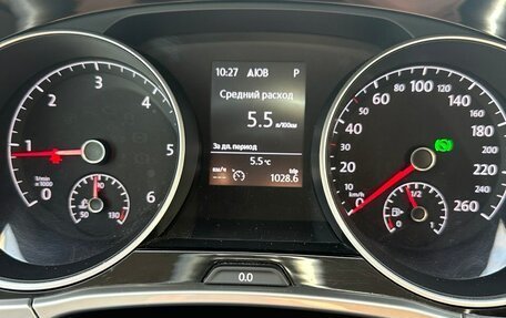 Volkswagen Touran III, 2017 год, 1 650 000 рублей, 10 фотография