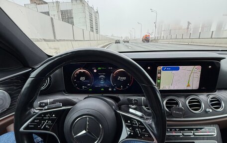 Mercedes-Benz E-Класс, 2020 год, 4 000 000 рублей, 7 фотография