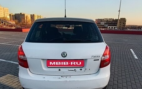 Skoda Fabia II, 2011 год, 370 000 рублей, 1 фотография