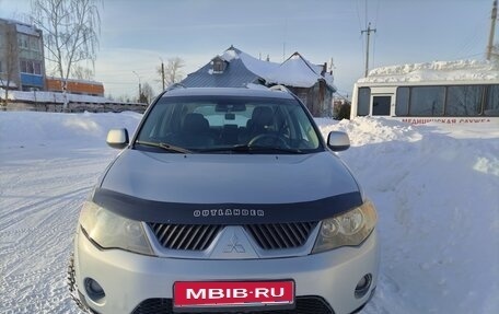 Mitsubishi Outlander III рестайлинг 3, 2008 год, 1 020 000 рублей, 6 фотография