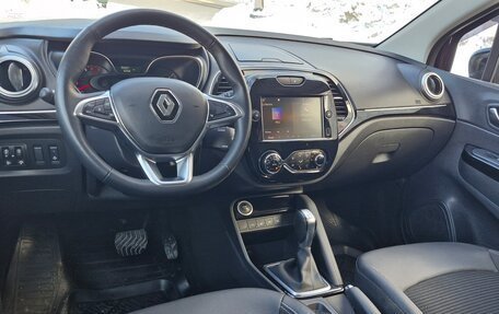 Renault Kaptur I рестайлинг, 2020 год, 1 650 000 рублей, 9 фотография