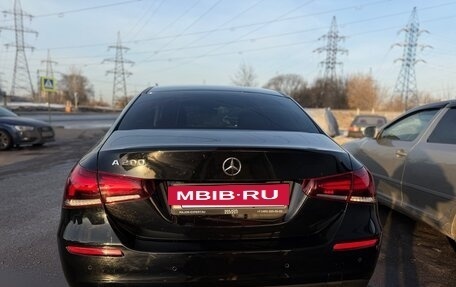 Mercedes-Benz A-Класс, 2019 год, 2 390 000 рублей, 7 фотография