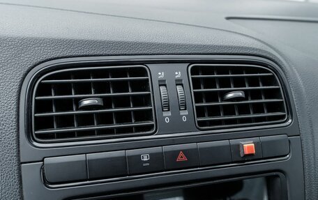 Volkswagen Polo VI (EU Market), 2020 год, 1 069 100 рублей, 23 фотография