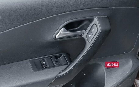 Volkswagen Polo VI (EU Market), 2020 год, 1 069 100 рублей, 17 фотография