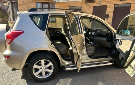 Toyota RAV4, 2008 год, 1 590 000 рублей, 4 фотография