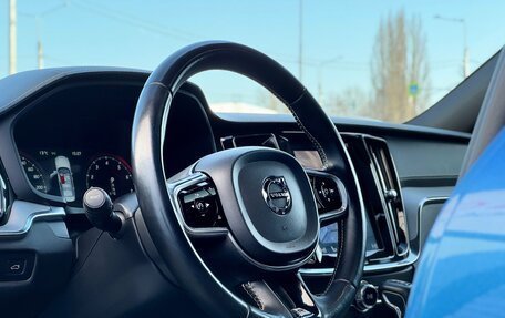 Volvo S60 III, 2019 год, 2 990 000 рублей, 9 фотография