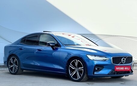Volvo S60 III, 2019 год, 2 990 000 рублей, 4 фотография