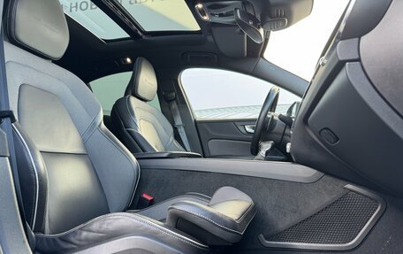 Volvo S60 III, 2019 год, 2 990 000 рублей, 15 фотография