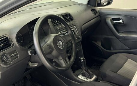 Volkswagen Polo VI (EU Market), 2011 год, 899 900 рублей, 10 фотография