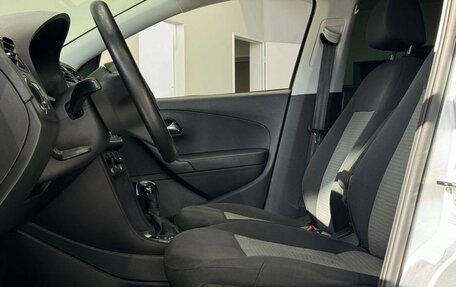 Volkswagen Polo VI (EU Market), 2011 год, 899 900 рублей, 8 фотография