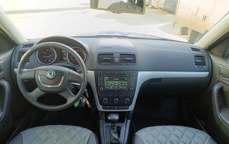 Skoda Yeti I рестайлинг, 2012 год, 1 197 000 рублей, 12 фотография