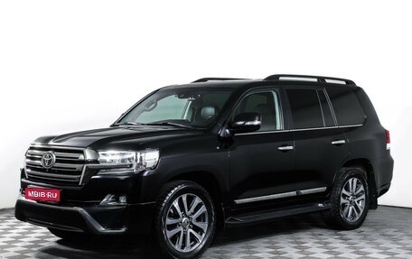 Toyota Land Cruiser 200, 2017 год, 6 690 000 рублей, 1 фотография