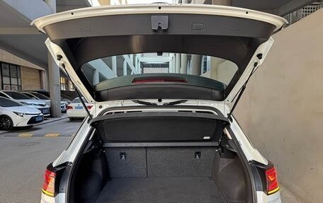 Volkswagen T-Roc I, 2023 год, 2 250 000 рублей, 17 фотография