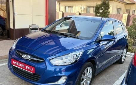 Hyundai Solaris II рестайлинг, 2012 год, 957 000 рублей, 4 фотография