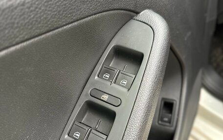 Volkswagen Jetta VI, 2014 год, 1 300 000 рублей, 18 фотография