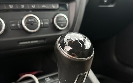 Volkswagen Jetta VI, 2014 год, 1 300 000 рублей, 23 фотография