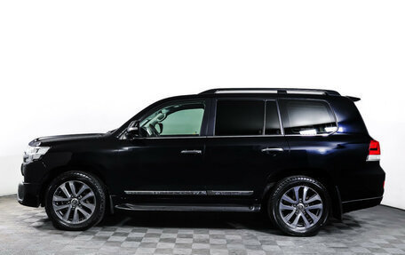 Toyota Land Cruiser 200, 2017 год, 6 690 000 рублей, 8 фотография