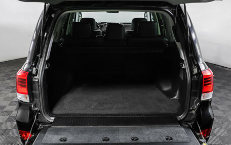 Toyota Land Cruiser 200, 2017 год, 6 690 000 рублей, 10 фотография