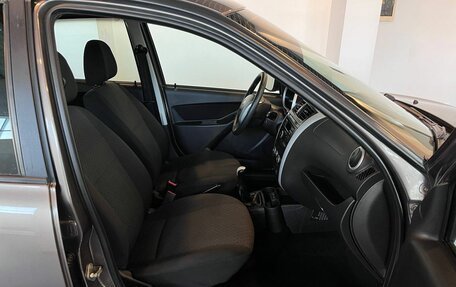 Datsun on-DO I рестайлинг, 2016 год, 395 000 рублей, 27 фотография