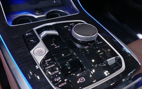 BMW X7, 2025 год, 17 800 000 рублей, 17 фотография