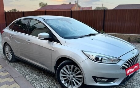 Ford Focus III, 2018 год, 990 000 рублей, 6 фотография