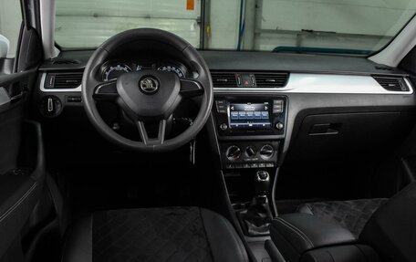 Skoda Rapid I, 2019 год, 1 219 000 рублей, 6 фотография