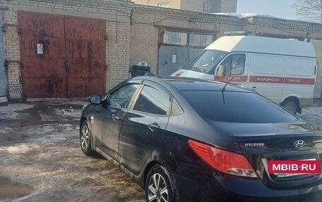 Hyundai Solaris II рестайлинг, 2014 год, 800 000 рублей, 7 фотография