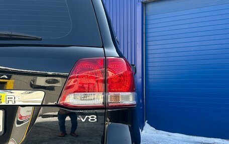 Toyota Land Cruiser 200, 2011 год, 3 400 000 рублей, 6 фотография