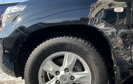 Toyota Land Cruiser 200, 2011 год, 3 400 000 рублей, 15 фотография