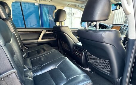 Toyota Land Cruiser 200, 2011 год, 3 400 000 рублей, 34 фотография